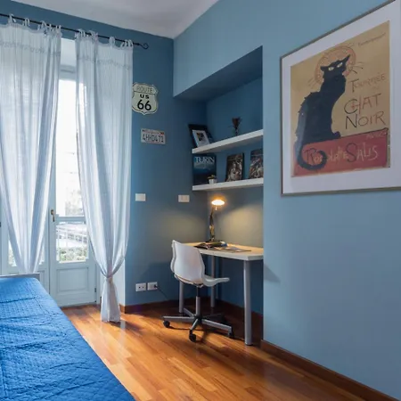 Casa Sacchi Nei Pressi Di Porta Nuova By Wonderful Italy アパート トリノ